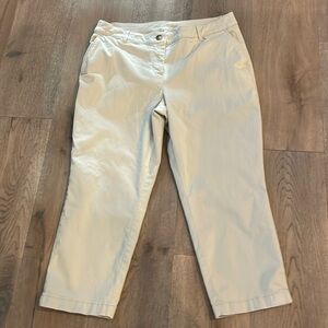 Tommy Bahama tan Capris